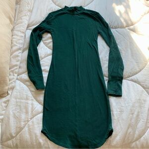 🌈6/$10 Forever 21 Dark Green Mockneck Bodycon Dress
